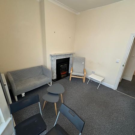 Room In Shared Property Central Brighton Exterior photo