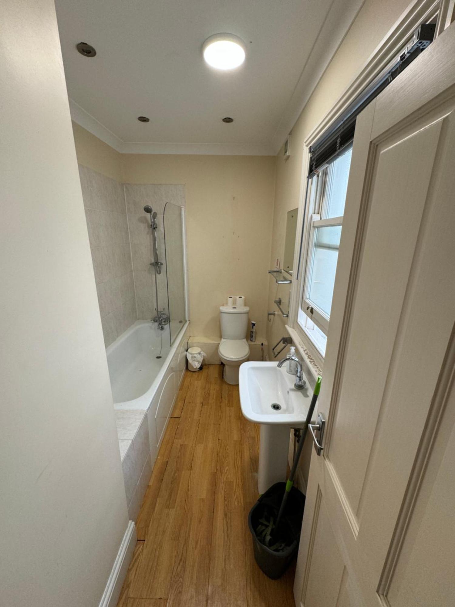 Room In Shared Property Central Brighton Exterior photo
